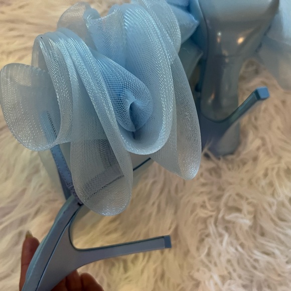 Insanely Pretty Alexander Wang “Pom 105” Silk Tulle Sandals Sky Blue 38.5 BNIB - Picture 9 of 15